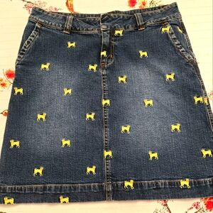 Embroidered denim skirt size 6, Lilly Pulitzer White Label, Dogs!